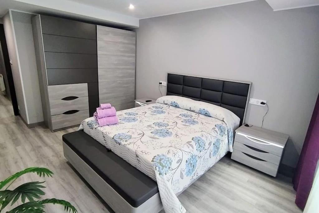 Ca Lolina Playa Apartment Gijon Exterior photo